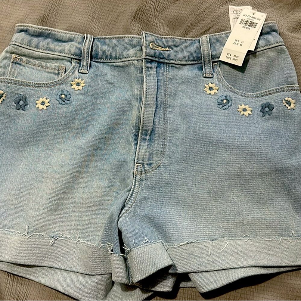 Brand new Hollister shorts